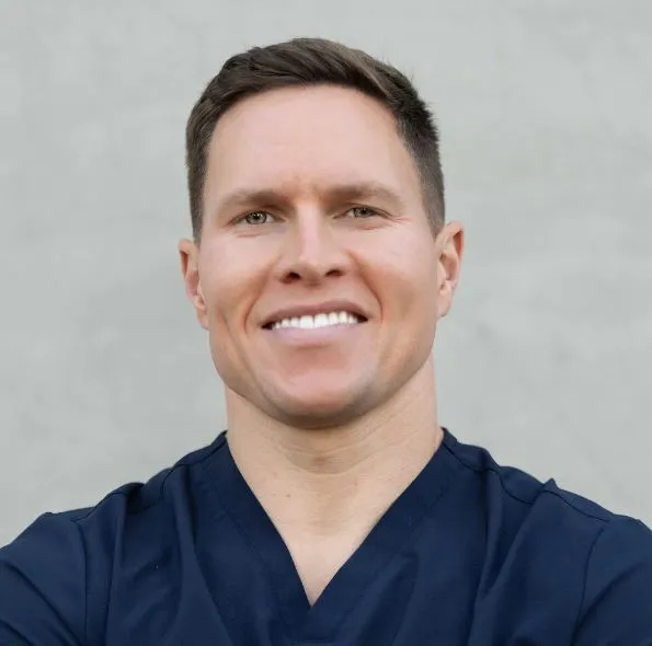 Dr. Jordan Loewenstein, DC