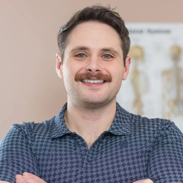 Dr Noah Bentivegna , DC - Rochester, NY - Chiropractor, Physical Medicine & Rehabilitation