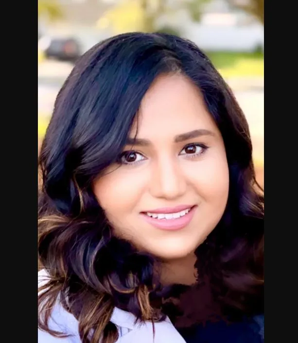 Dr. Sana Sultana, DC - Oakbrook Terrace, IL - Chiropractor