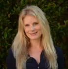 Dr. Jocelyn Pilling, LCSW
