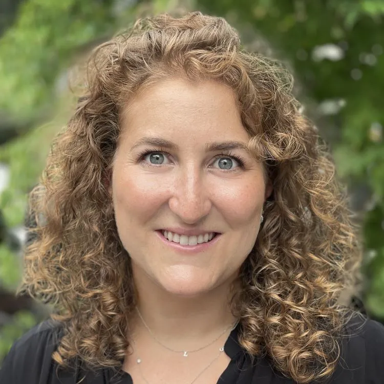 Dr. Lauren Lubowitz, DMD - New York, NY - Dentistry