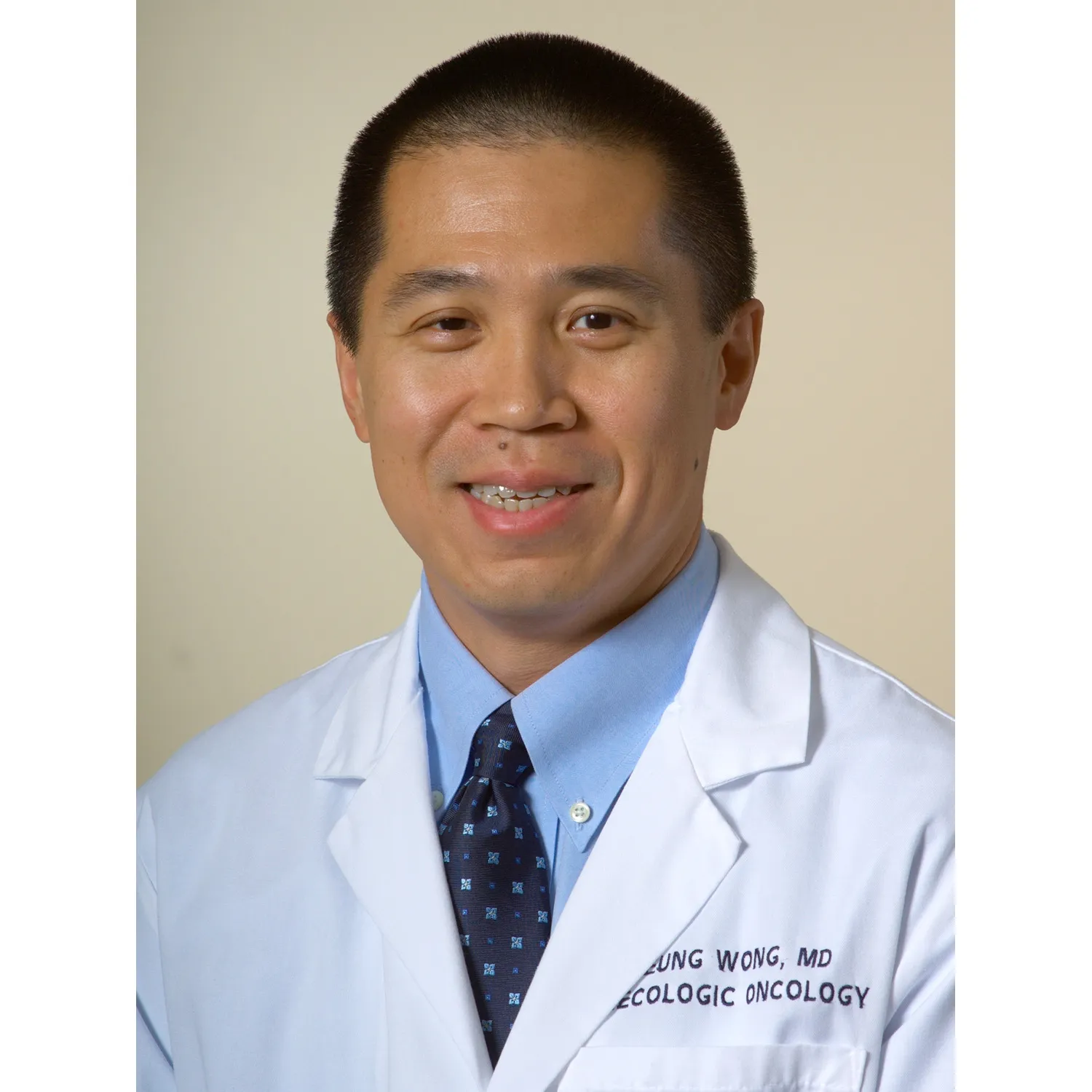 Dr. Cheung Wong, MD - Burlington, VT - Oncology, Obstetrics & Gynecology, Oncologist
