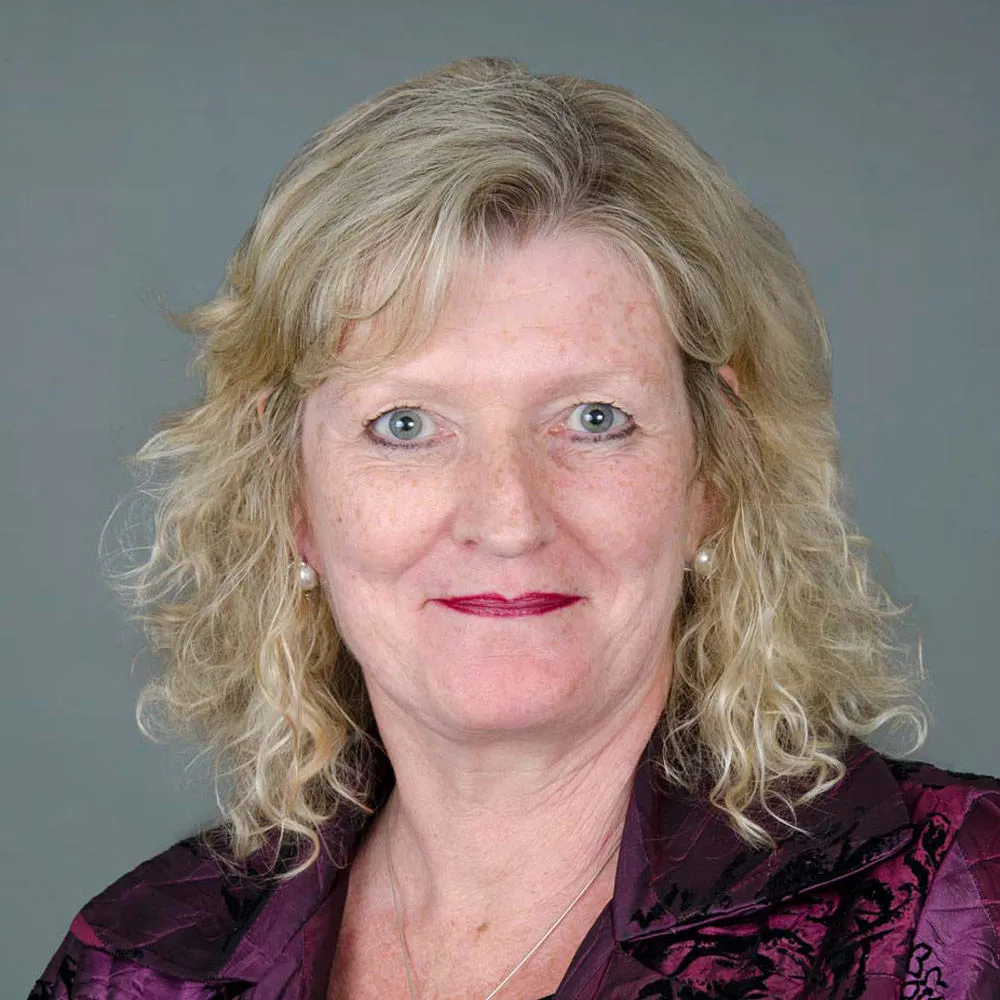 Dr. Alice Beth Cavanagh, MD - Garden City, NY - Cardiovascular Disease, Internal Medicine