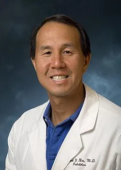 Dr. Hubert Ho - Sugar Land, TX - Pediatrics, Internist/pediatrician