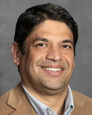 Dr. Kiran Dwarakanath, MD - Brandon, FL - Neonatology, Pediatrics