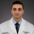 Dr. Ahmad Abdulelah Alwassia, MD - Fall River, MA - Pulmonology, Critical Care Medicine, Internal Medicine