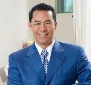 Dr. Richard R Moy, DPM