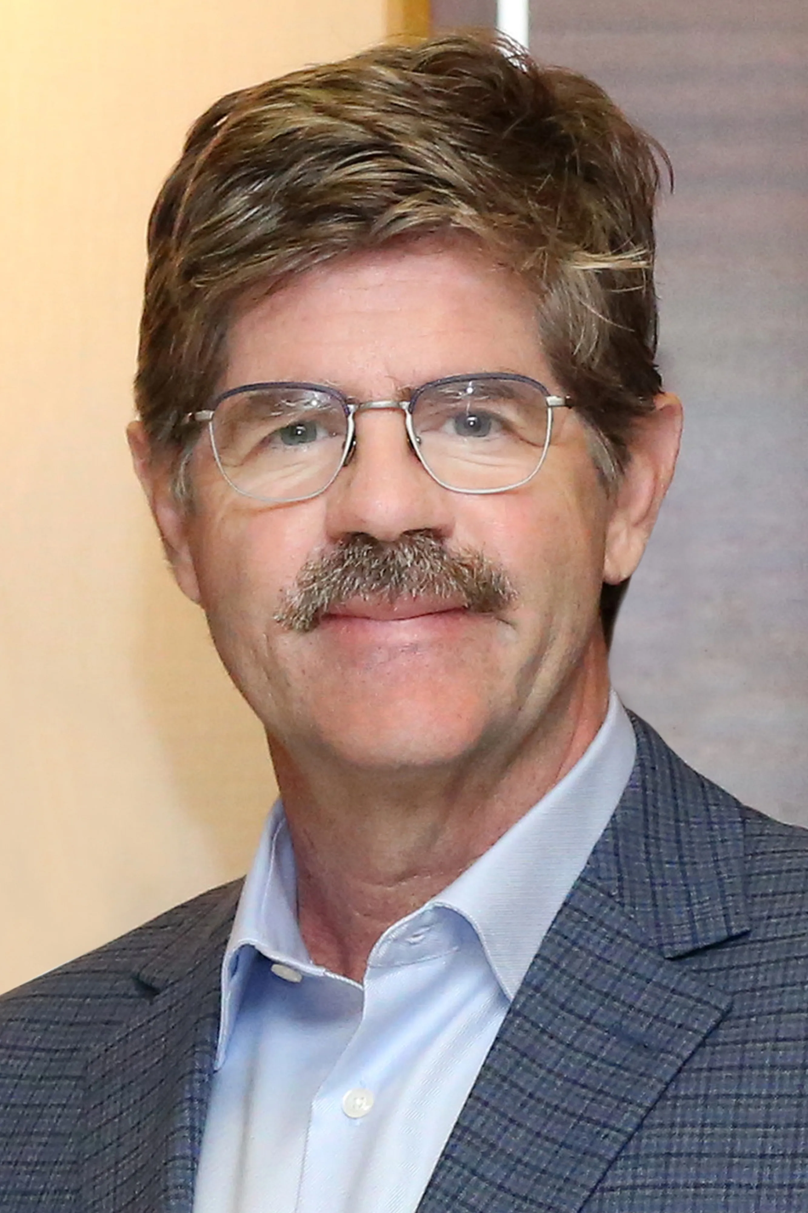 Dr. Brian T. O'neill, MD - Maple Grove, MN - Orthopedic Surgery, General Orthopedics, General Surgeon, Sport Medicine Specialist
