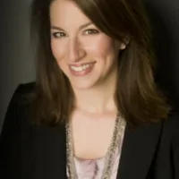 Dr Jennifer Holzen, MD - Hendersonville, TN - Pediatrics