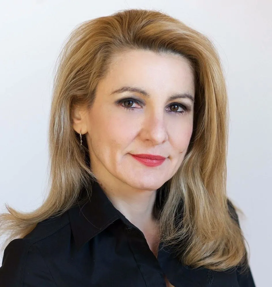 Dr. Yvonne Wolny, MD, JD - CHICAGO, IL - Obstetrics & Gynecology