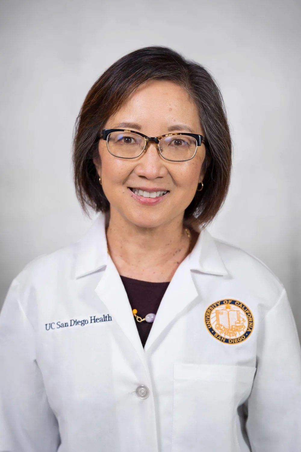 Dr. Angela Chiachen Wang, MD - San Diego, CA - Pulmonology, Critical Care Medicine