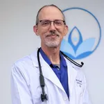 Dr. Gerald Lee, MD