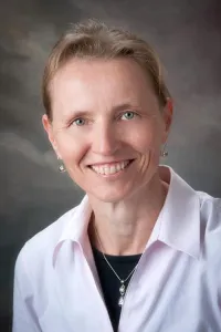 Dr. Kommerina Daling, MD - Oakwood, GA - Family Medicine
