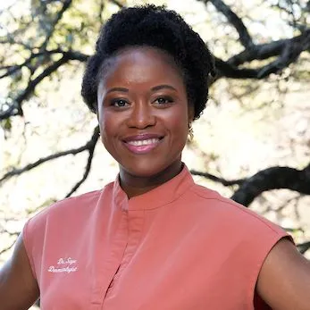 Dr. Olubusayo Obayan, MD - Austin, TX - Internal Medicine, Dermatology