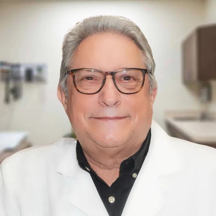 Dr. Janusz Plawner, MD
