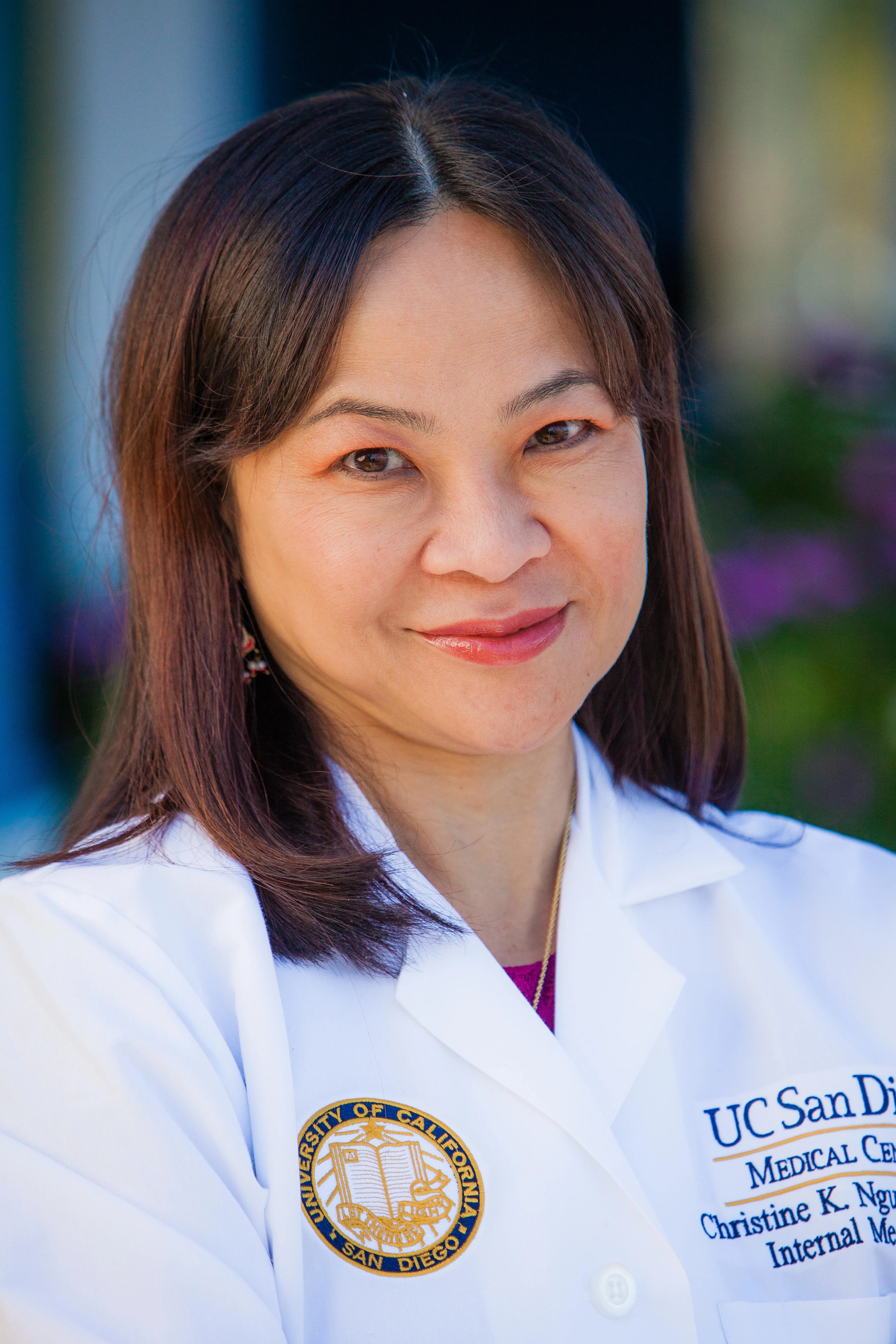 Dr. Christine Nguyen, MD - Vista, CA - Internal Medicine, Family Medicine