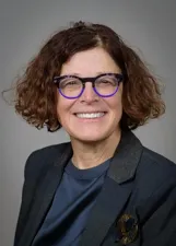 Dr. Edith Ann Burns, MD - New Hyde Park, NY - Internal Medicine