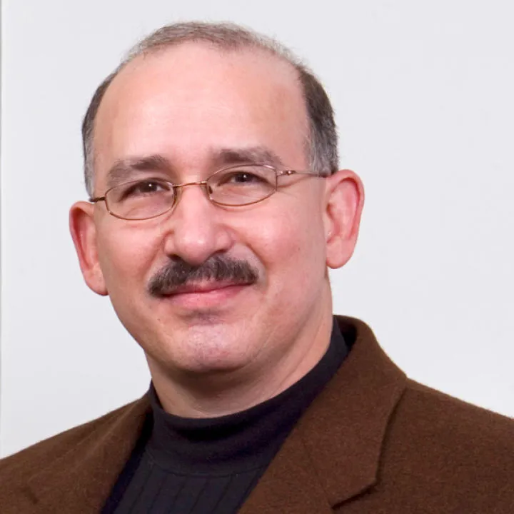 Dr. Fernando S Escovar, MD - Goshen, IN - Family Medicine