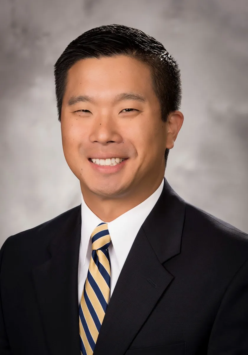 Dr. Dennis S. Lee, MD - Ypsilanti, MI - Hand Surgery, Hand Surgeon