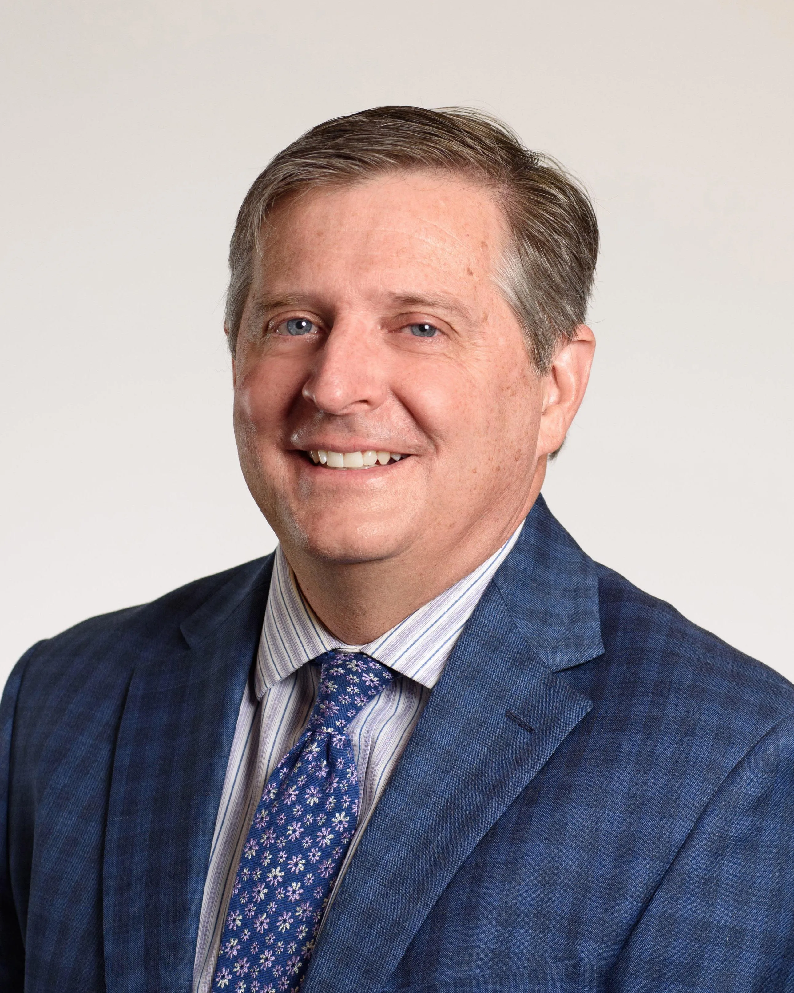 Dr. Christopher W. Olcott - Chapel Hill, NC - Orthopedic Surgery, General Orthopedics