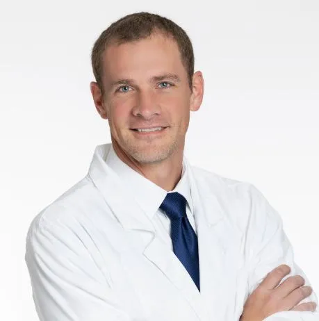 Dr. Nathan Daniel Tracey, DO - Gillette, WY - Family Medicine