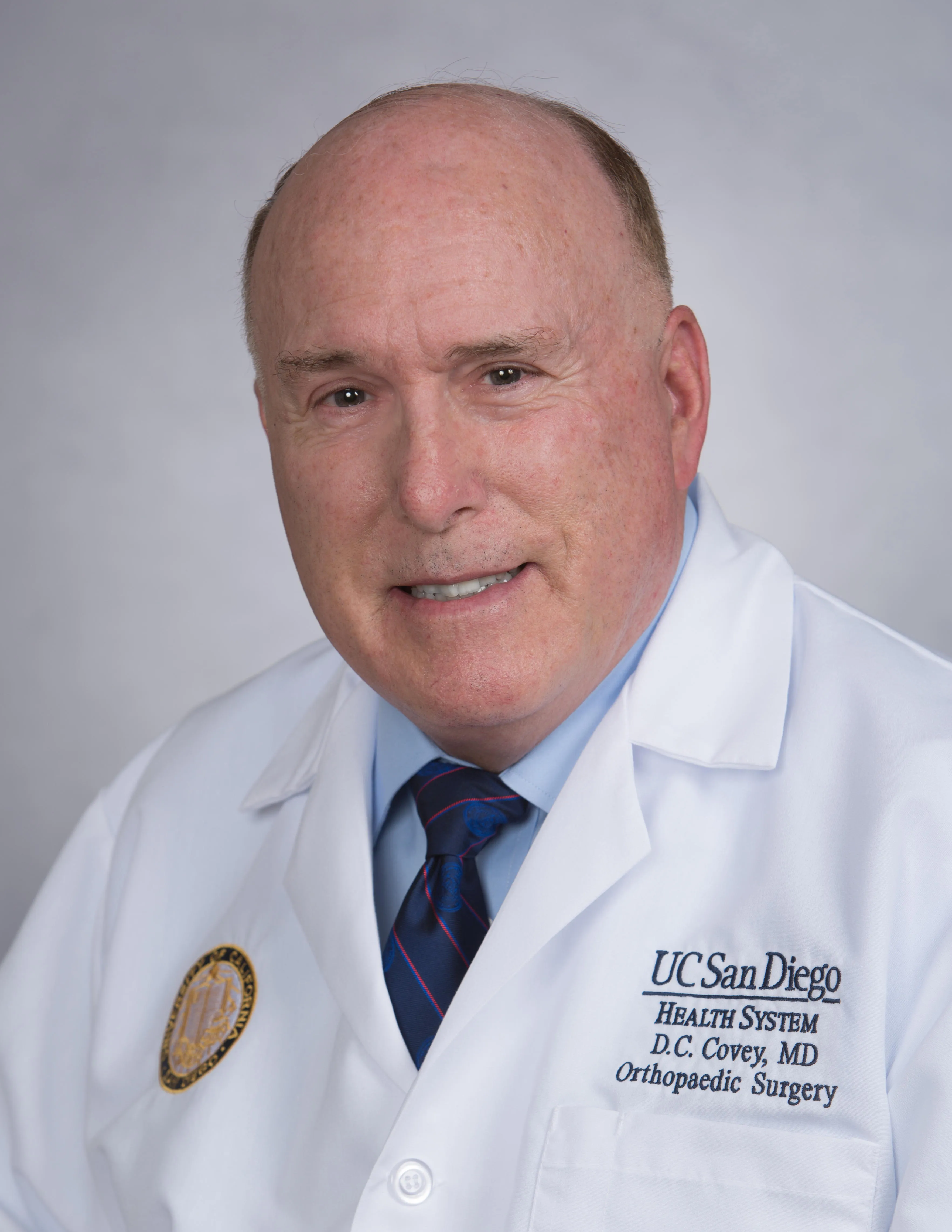 Dr. Dana Curtis Covey, MD - Encinitas, CA - Sports Medicine, General Orthopedics, General Surgeon, Sport Medicine Specialist