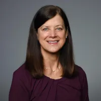 Dr. Linda Lis, MD - Lisle, IL - Family Medicine