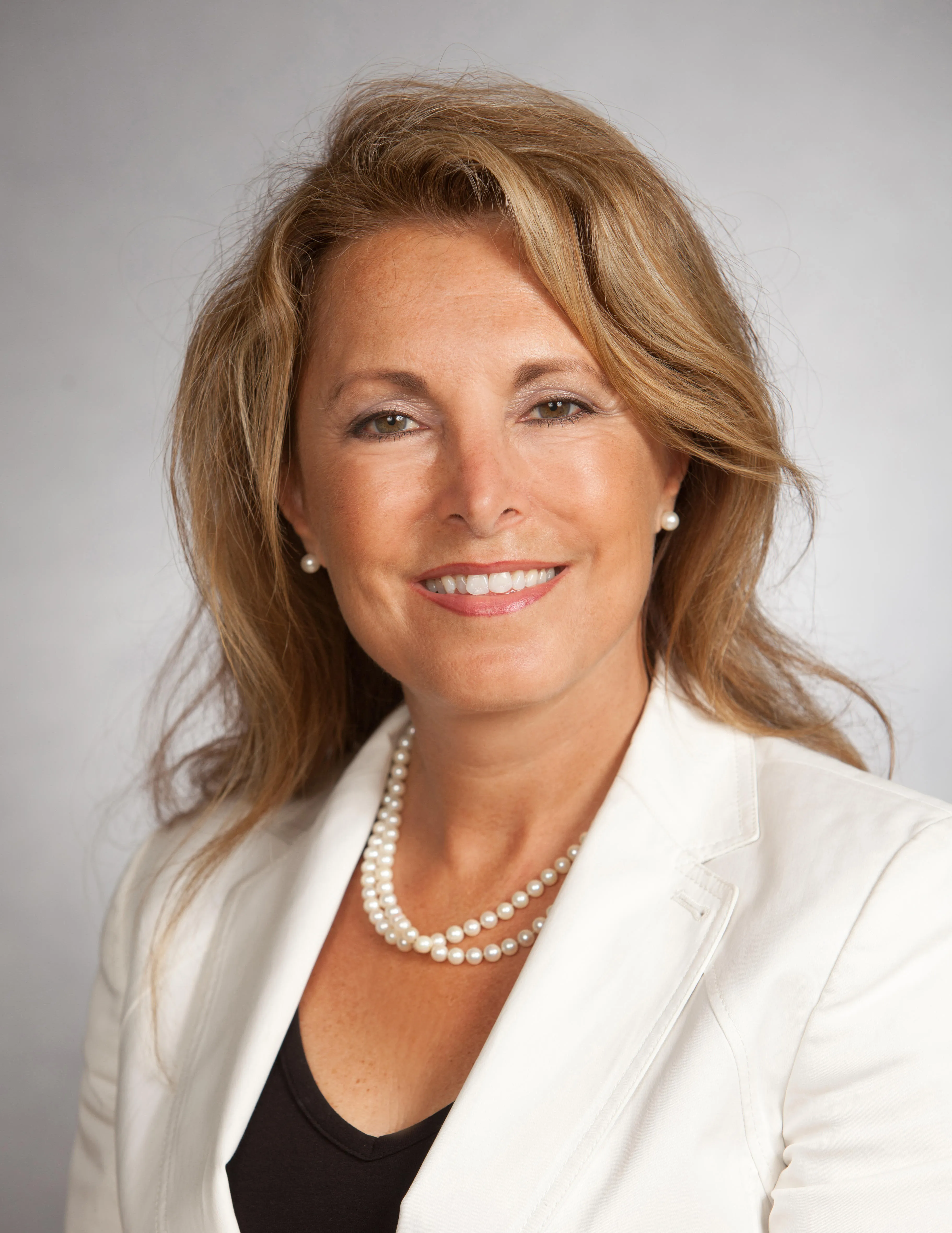 Dr. Giovanna Casola, MD - La Jolla, CA - Diagnostic Radiology, Radiologist