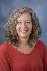 Dr. Patricia J. Mccaw, MD - Eldridge, IA - Family Medicine
