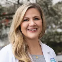 Mindi Hudson, FNP-C - Chattanooga, TN - Nurse Practitioner