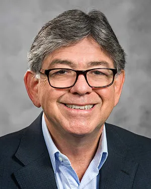 Dr. Luis Antonio Montes, MD - Sarasota, FL - Pediatrics, Internist/pediatrician