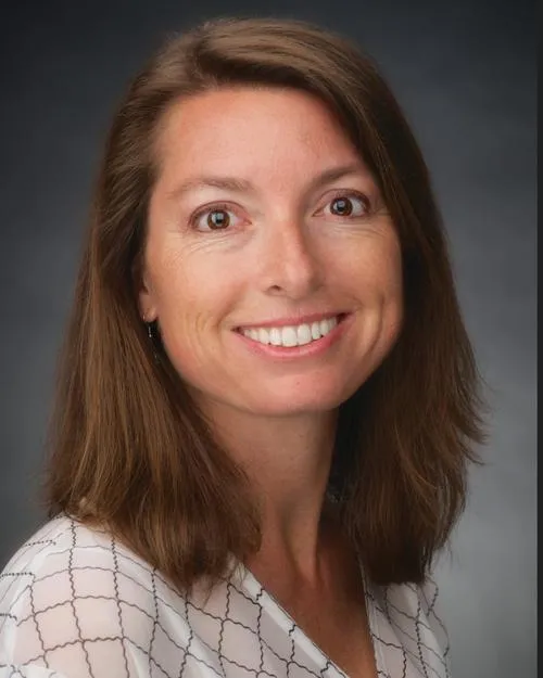 Dr. Laurel H Saliman, MD - Issaquah, WA - Orthopedic Surgery, General Orthopedics, General Surgeon