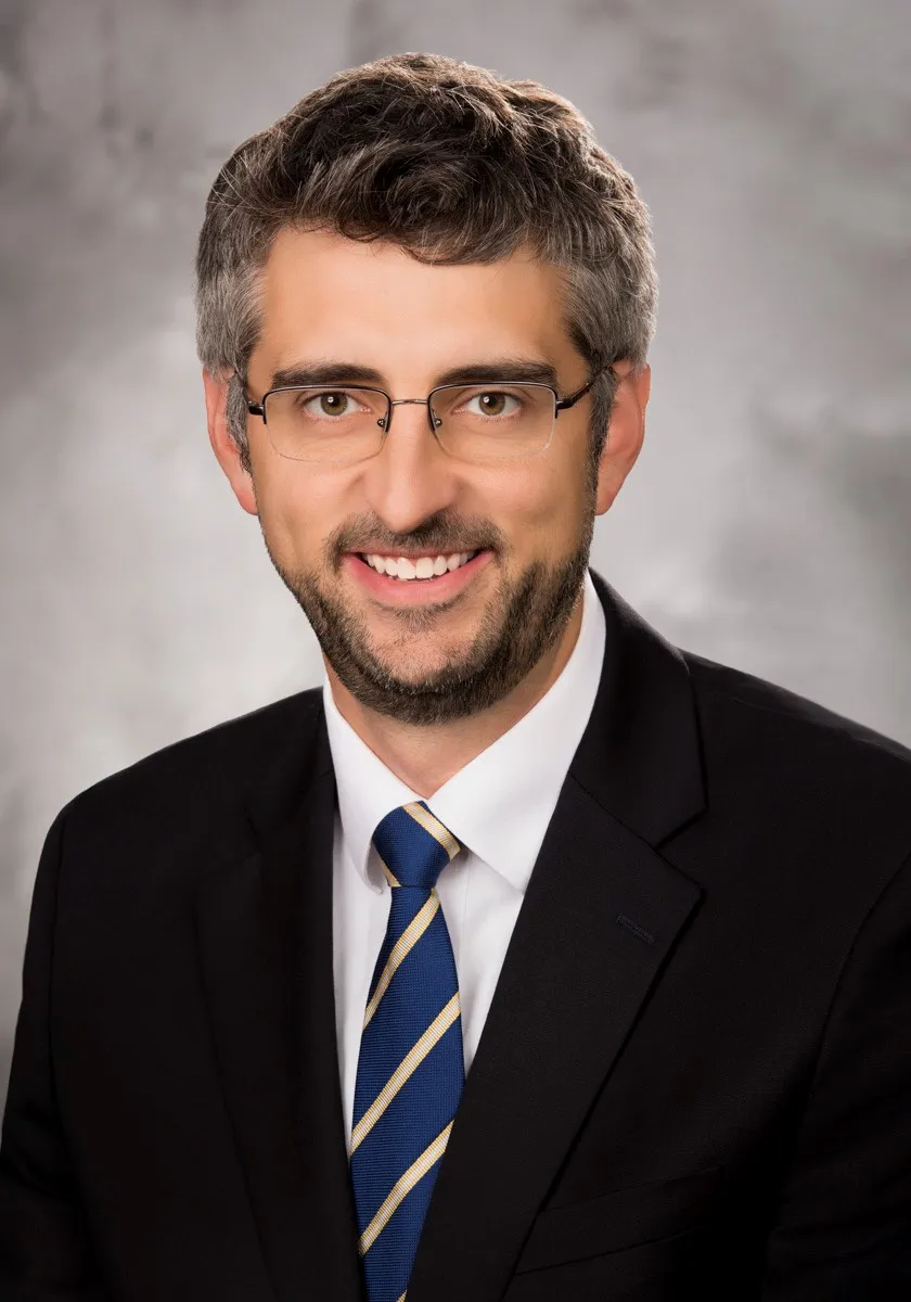 Dr. Daniel Flewelling, MD