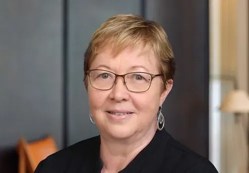 Dr. Carolyn Benson, MD