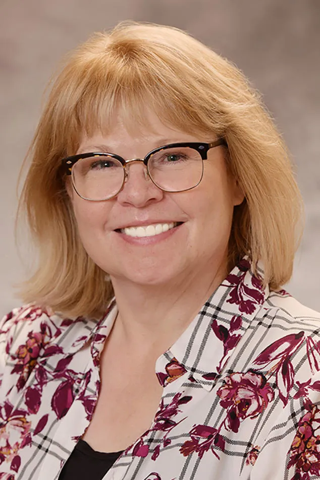 Dr. Christine Coleman-Knoblauch, CNP - Pontiac, MI - Oncology, Hematologist, Oncologist