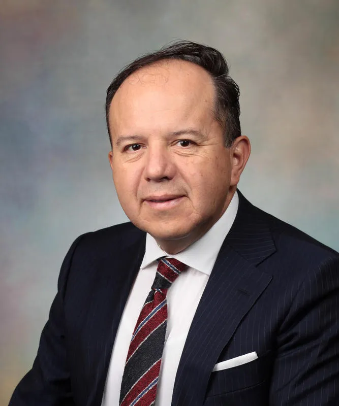 Dr. Januario E Castro, MD - Phoenix, AZ - Transplant Surgery, Oncology