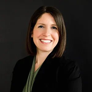 Dr. Stephanie Henderson - Des Moines, IA - Internal Medicine