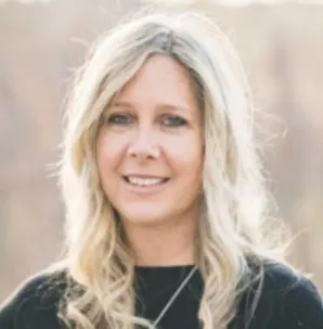 Dr. Leslie Vannucci