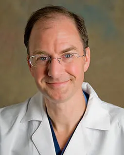 Dr. Gavin Ian Gordon, MD - Everett, WA - Family Medicine, Emergency Medicine