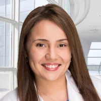 Dr. Liliana Bustamante, MD - Fort Myers, FL - Oncology