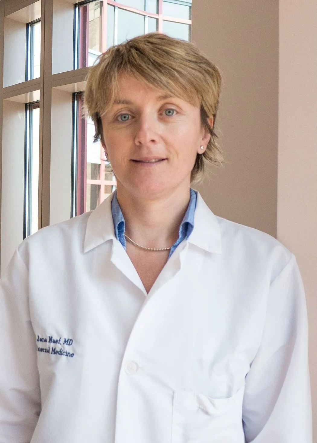 Dr. Jana Naef, MD - Boston, MA - Internal Medicine