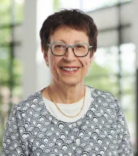 Dr. Cynthia Anne Sherman, MD - Plymouth, MN - Internal Medicine, Gastroenterology