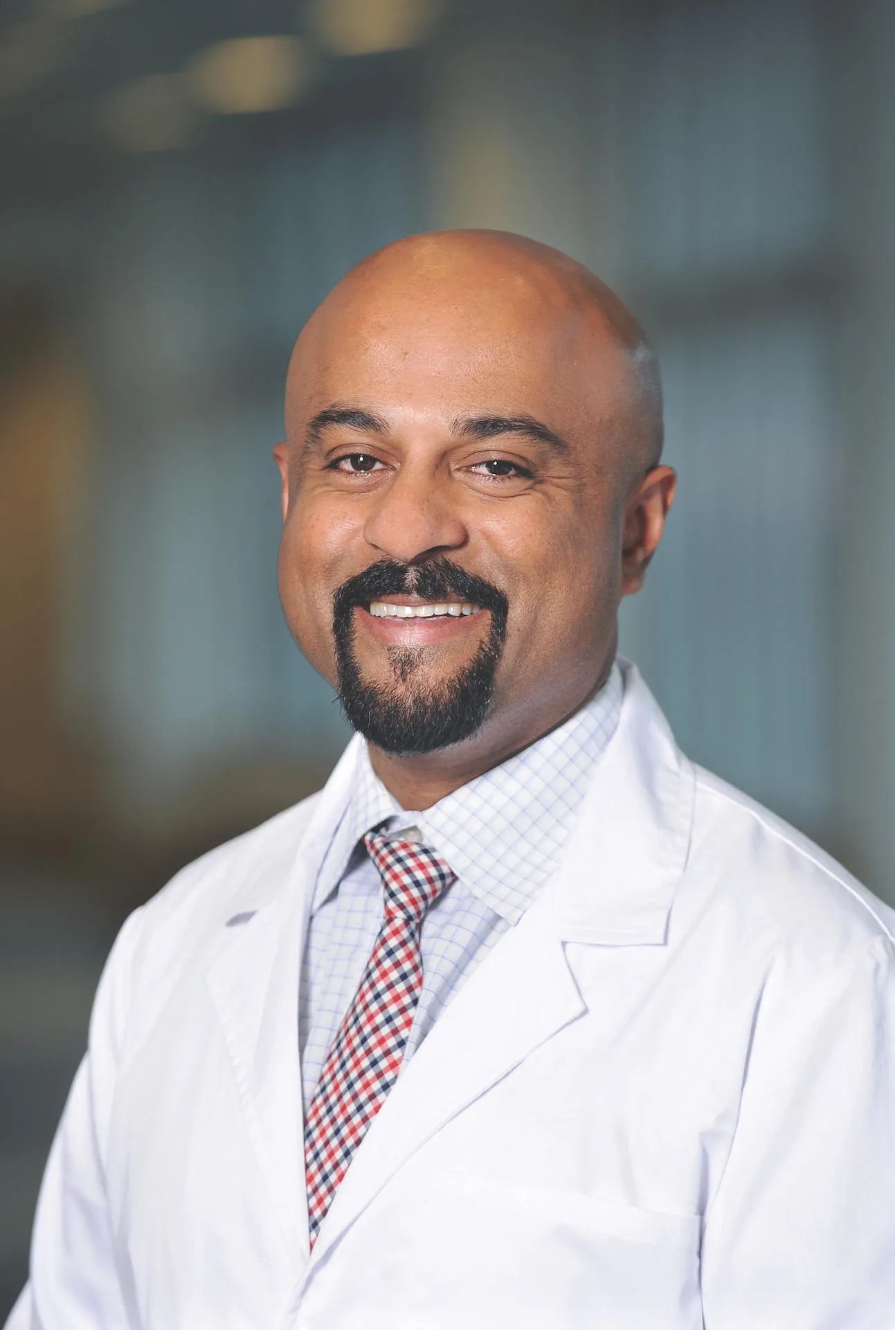 Dr. Santosh Kesari, MD - Santa Monica, CA - Oncology, Neurology, Internal Medicine