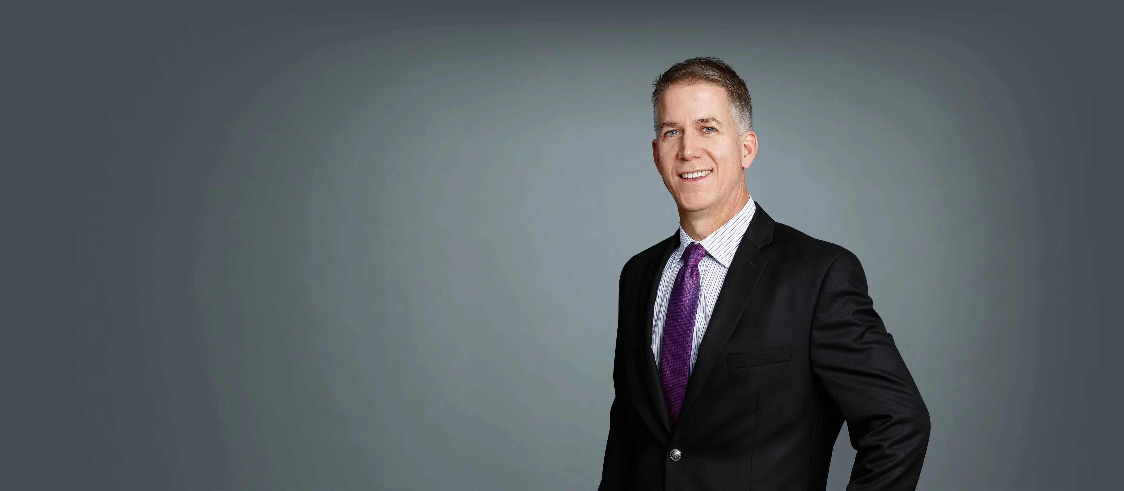 Dr. Thomas R. Lyon, MD - Brooklyn, NY - Orthopedic Surgery, General Orthopedics