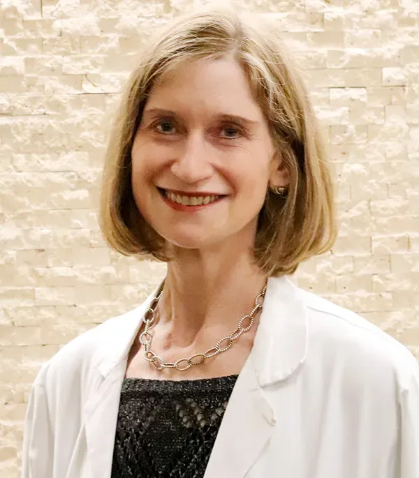 Dr. Kirsten B Hohmann, MD - New Canaan, CT - Internal Medicine