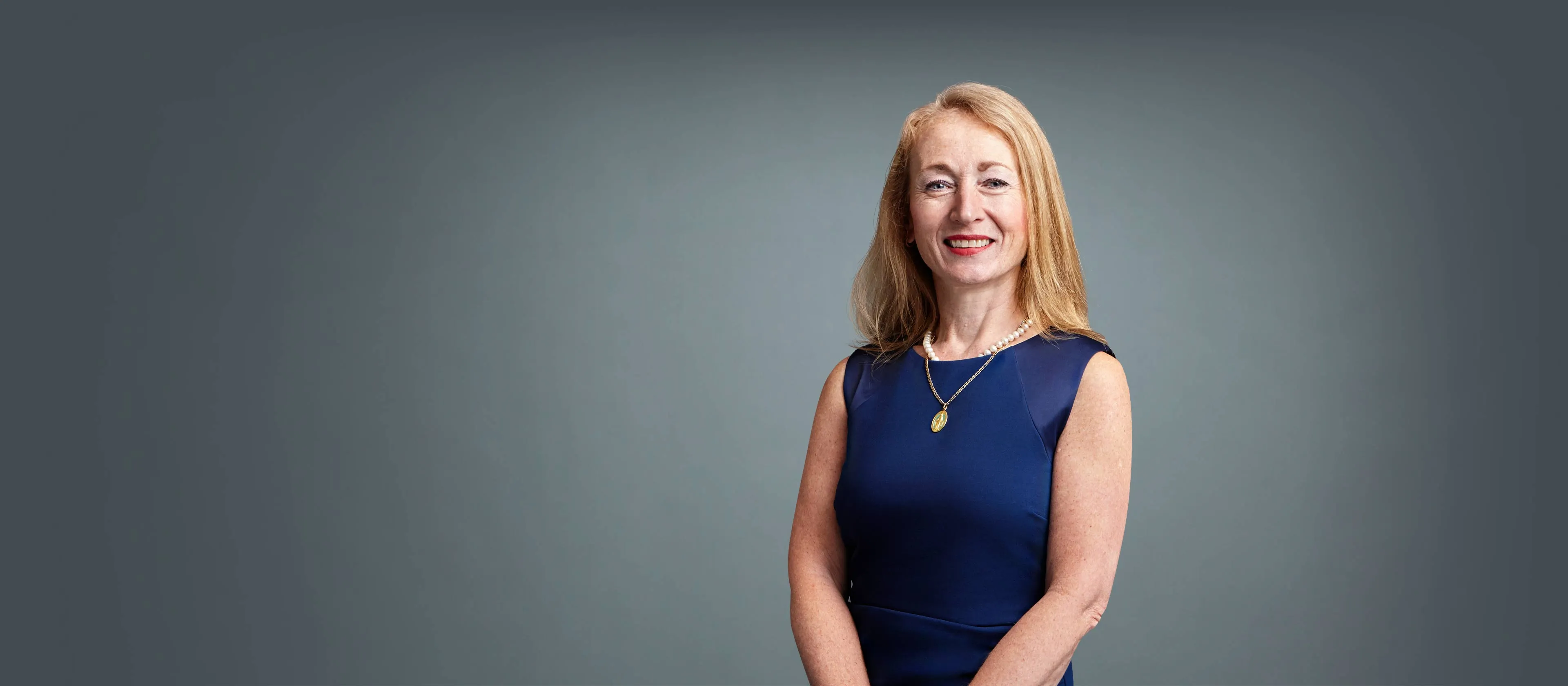 Dr. Anna Kurzyna-Solinas, MD - New Hyde Park, NY - Oncology, Oncologist