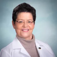 Suzanne Woolard, FNP-BC - Greenville, NC - Nurse Practitioner