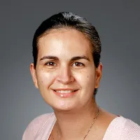 Dr. Luciana Mclean, MD - Round Rock, TX - Nephrology