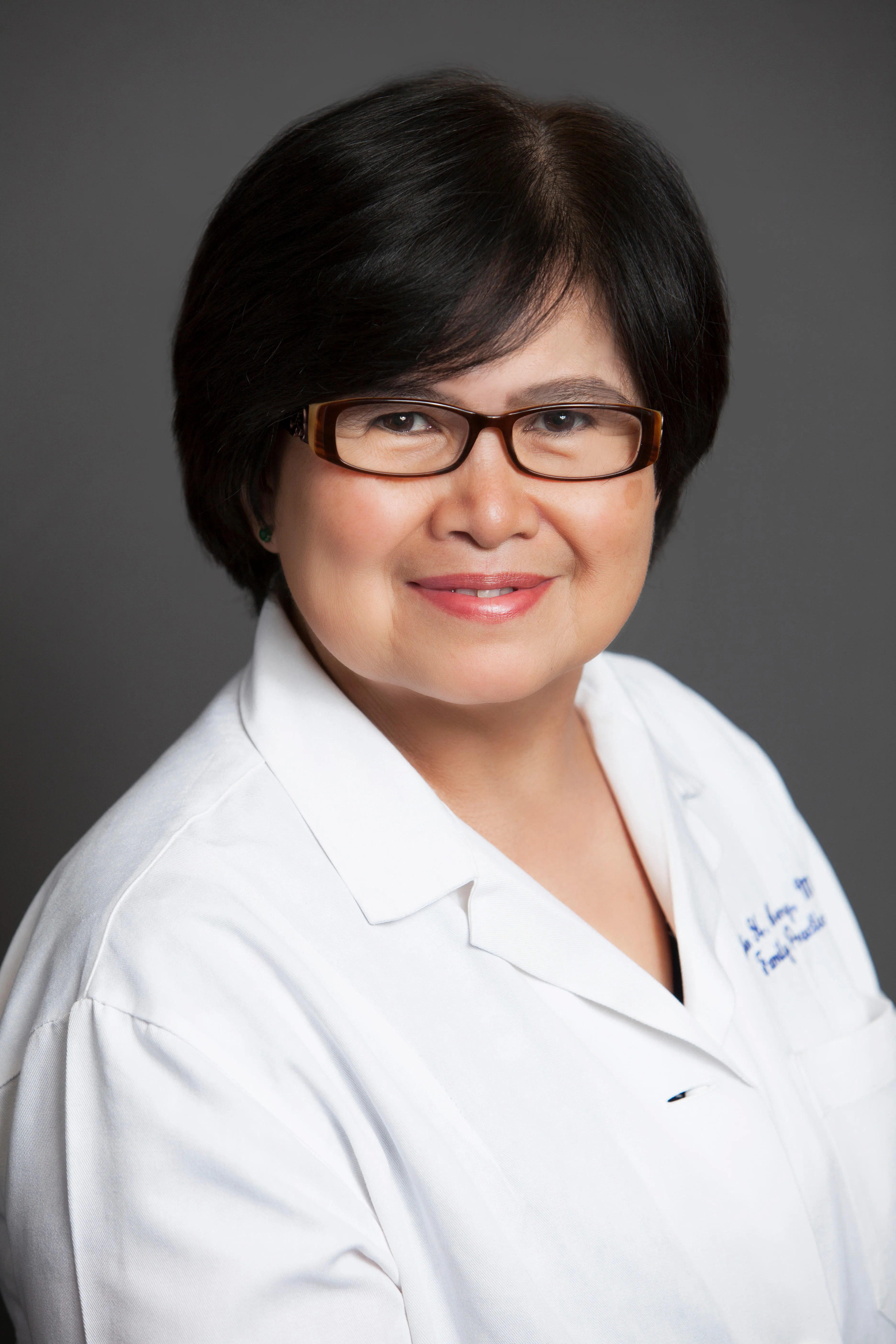 Dr. Khin Aung, MD - Rosenberg, TX - Family Medicine
