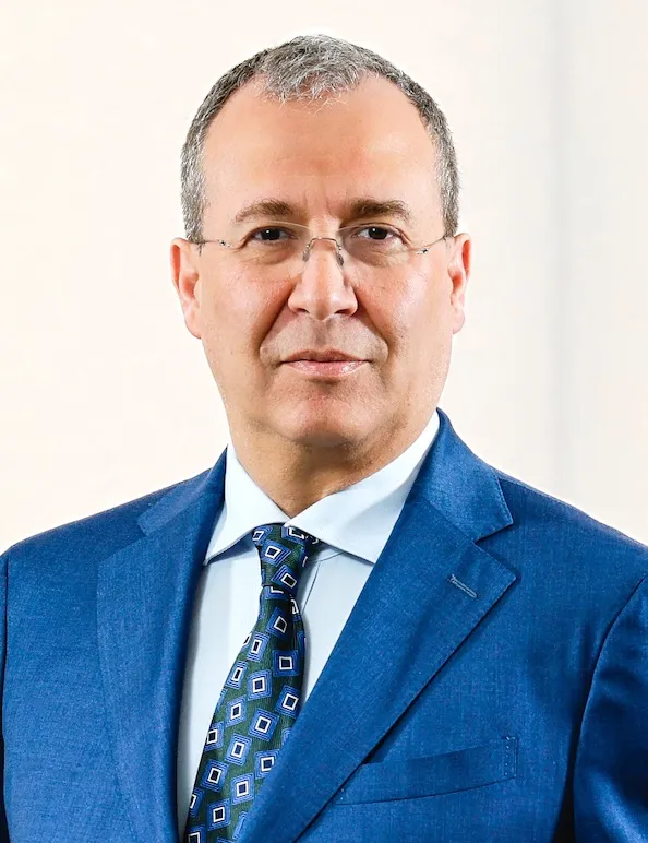 Dr. Feza Huseyin Remzi, MD - Great Neck, NY - Surgery, General Surgeon